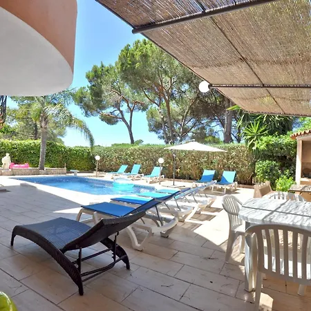 Spacious Retreat With Prime Location, Private Pool, Snooker, Free Ac Wifi *